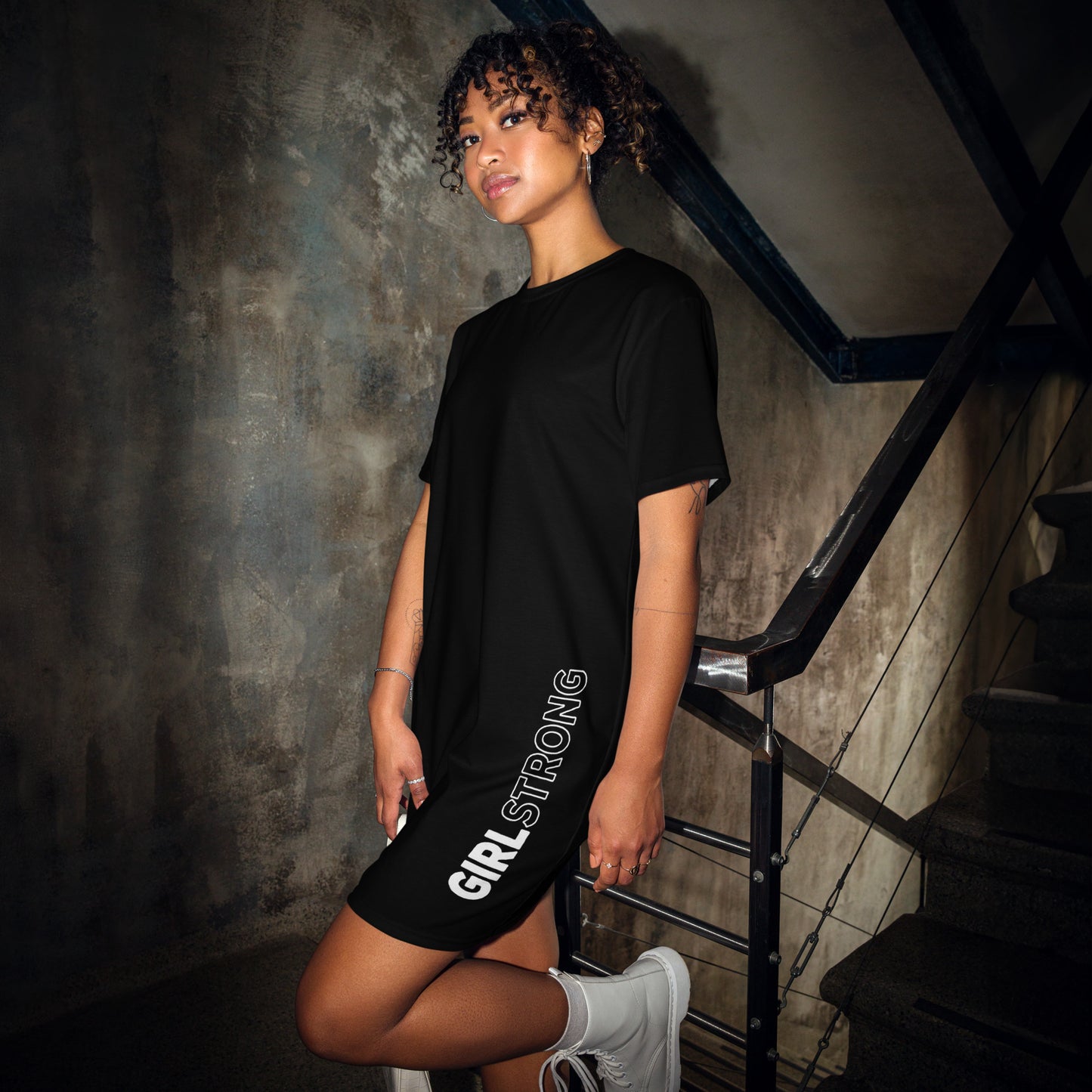 GIRLSTRONG SPORT T-SHIRT DRESS BLACK GIRLSTRONG