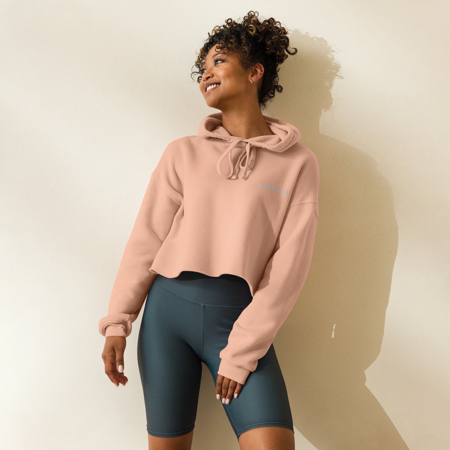 EVERYDAY GIRLSTRONG FLEECE CROPPED HOODIE - GIRLSTRONG GEORGIA PEACH