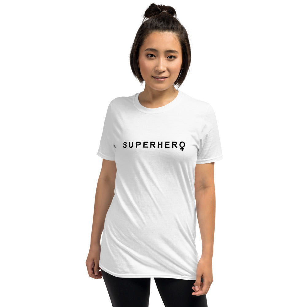 THE ESSENTIAL BOYFRIEND TEE WHITE SUPERHERO
