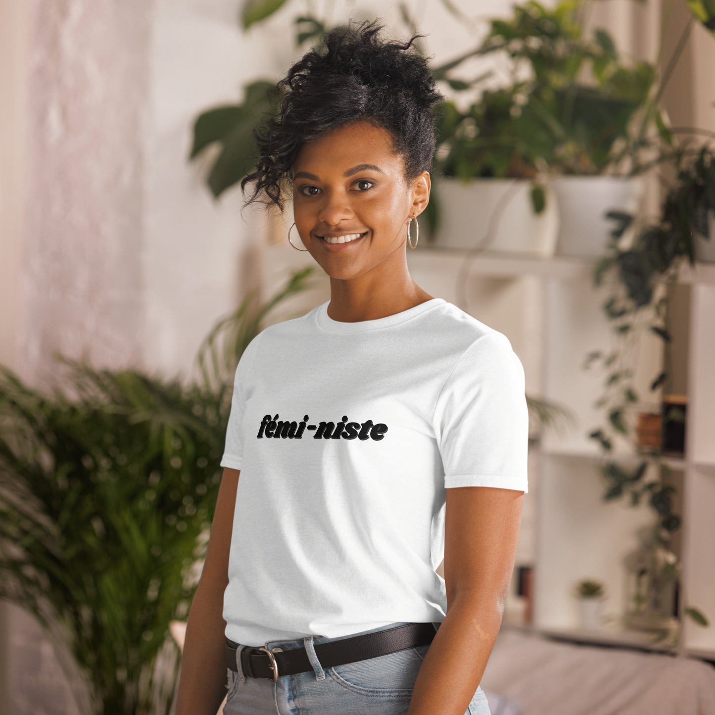 THE ESSENTIAL BOYFRIEND TEE WHITE: FEMI-NISTE